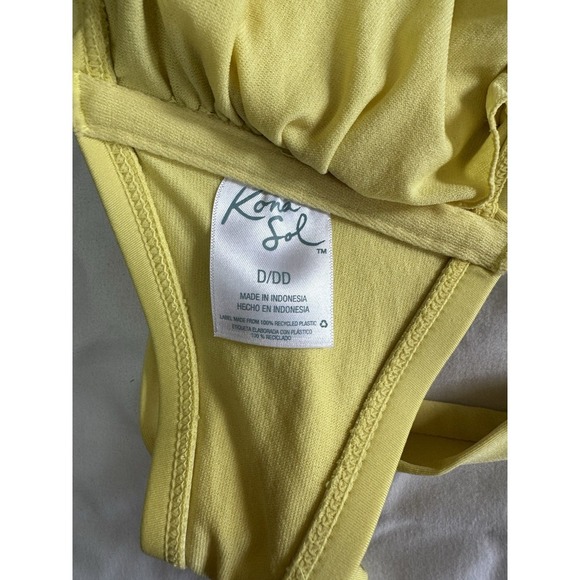 Kona Sol Bikini Top Yellow Twist Front Size D / DD Adjustable Strap EUC - Picture 5 of 6